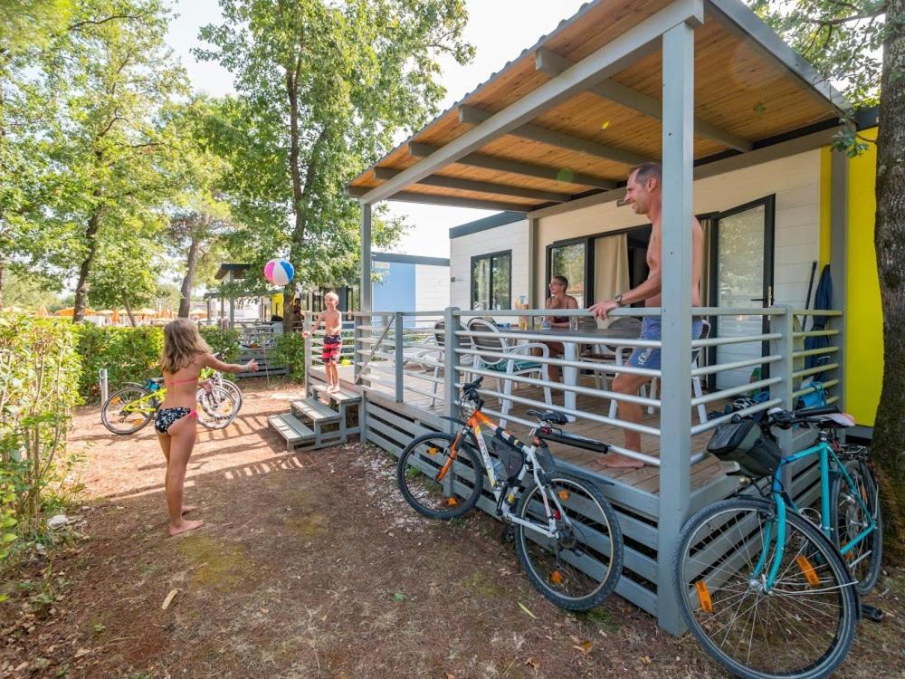 Mobile Homes Solaris Vacanceselect Šibenik Eksteriør bilde