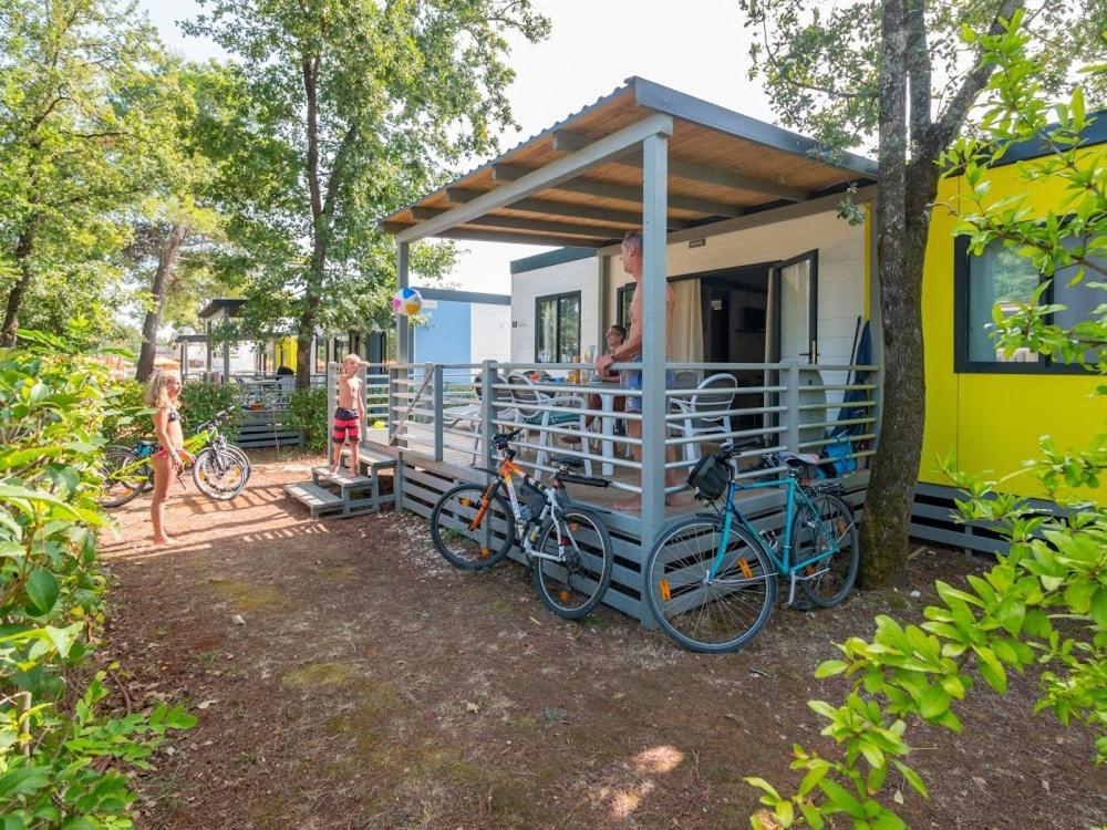 Mobile Homes Solaris Vacanceselect Šibenik Eksteriør bilde